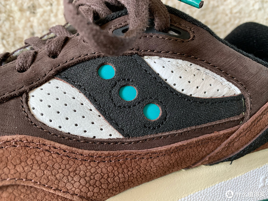 老鞋新买2：West NYC x Saucony shadow6000 Fresh water