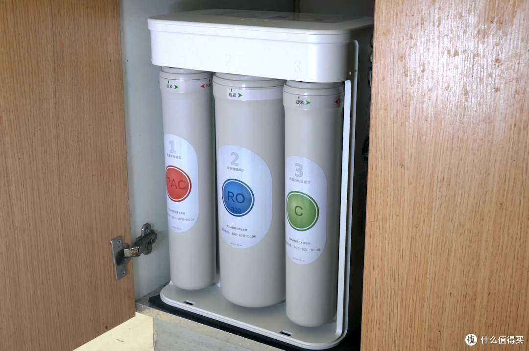 工作室里安了佳尼特大白净水器,从此开启免费喝水模式