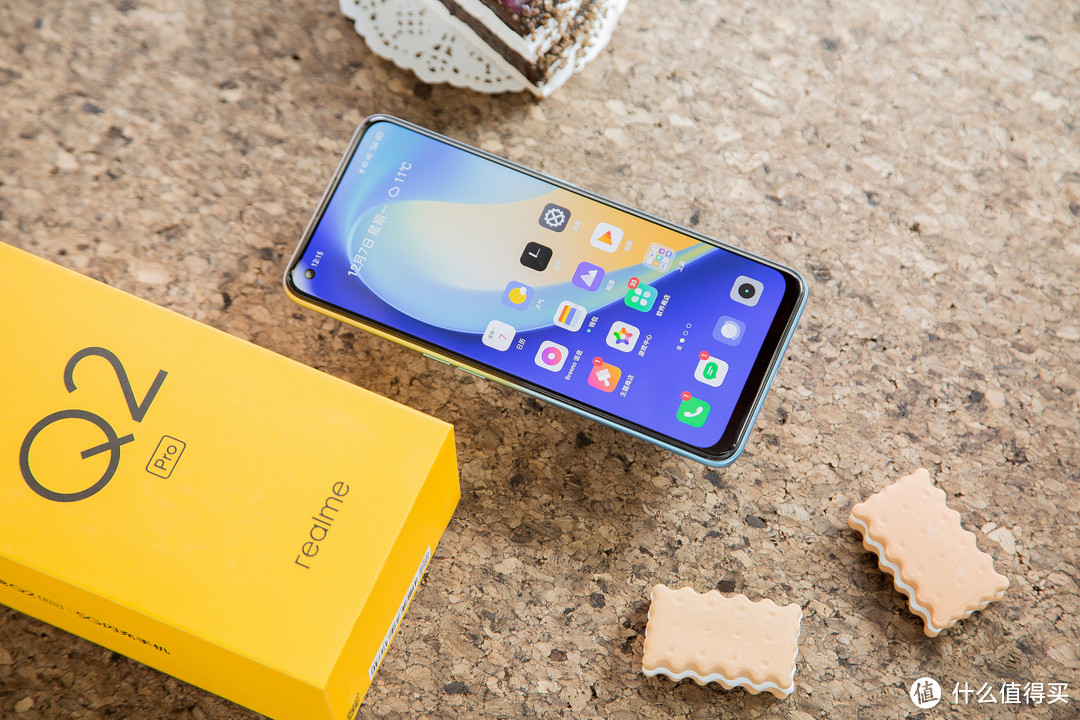 1500元以下，realme Q2 Pro和realme Q3该选谁？3方面对比告诉你