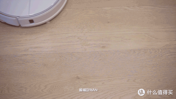 除污能力再升级,震动擦地效果令人满意!石头扫拖机器人T7S详细评测