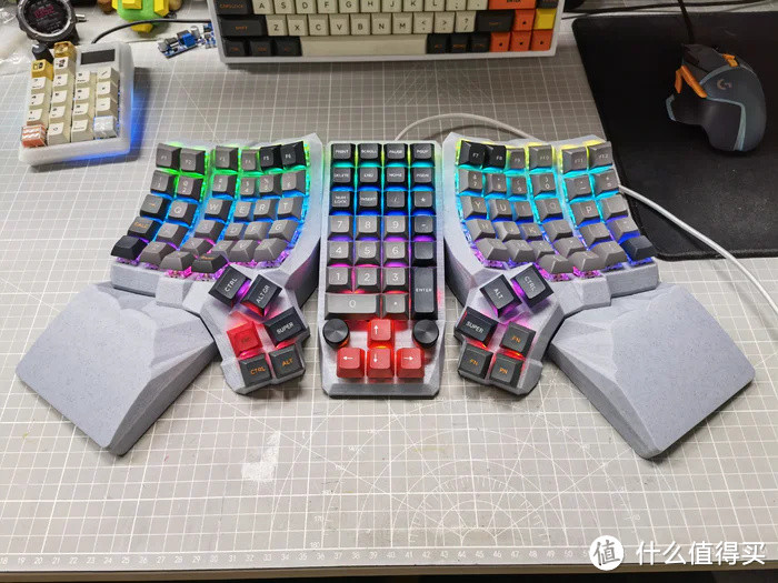 蹭一波Dactyl Manuform的热度