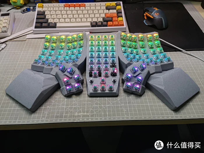 蹭一波Dactyl Manuform的热度