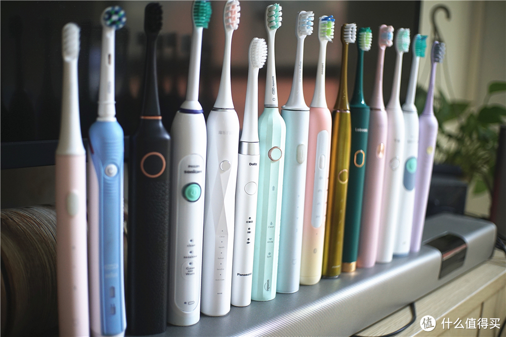 电动牙刷哪个牌子好点？李医生推荐五款口碑最好的电动牙刷