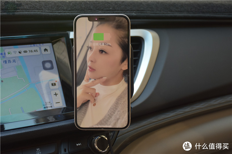 全球首款兼容MagSafe车载无线充---亿色车载无线充电器