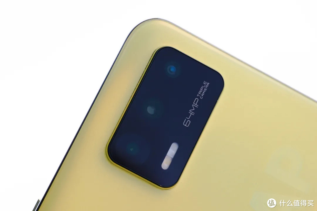 出现了!最具性价比的千元机?realme Q3手机测评