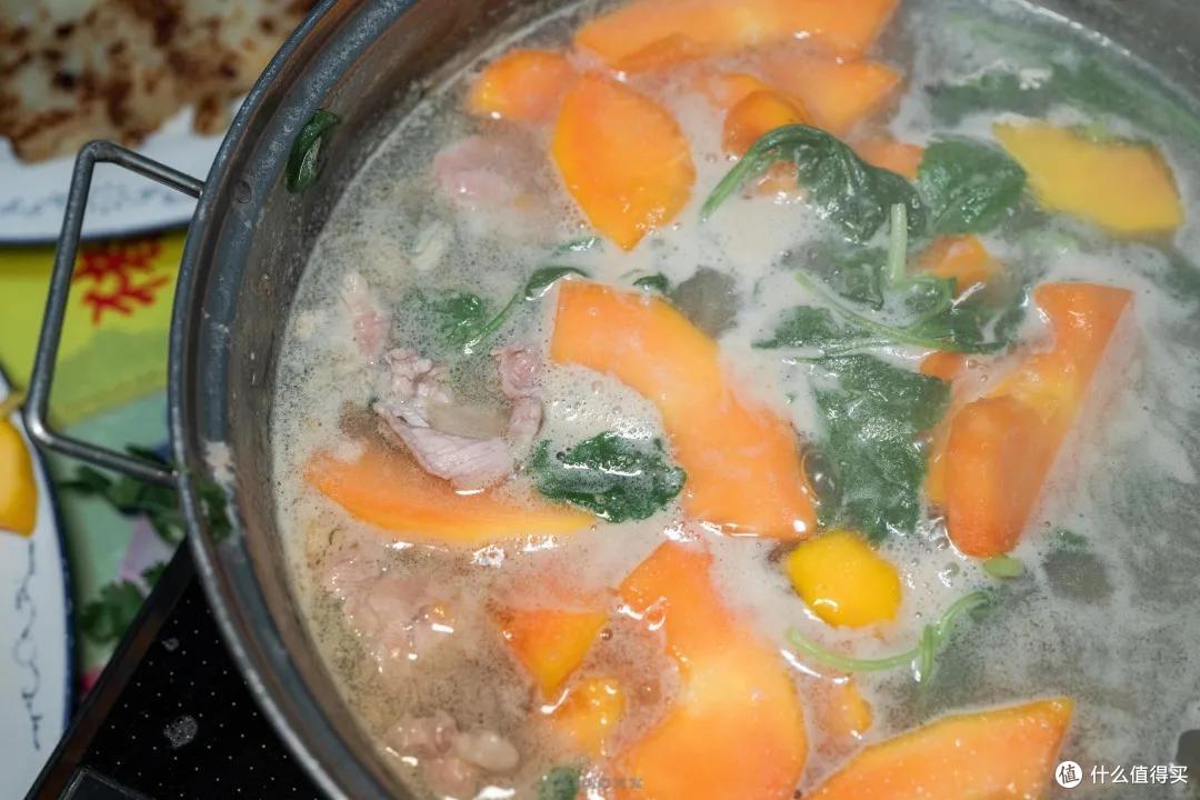 猎奇美食丨能一起吃猪X根的，应该都不是什么正经人吧