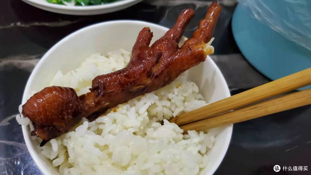 火红夏日就要来红烧鸡脚