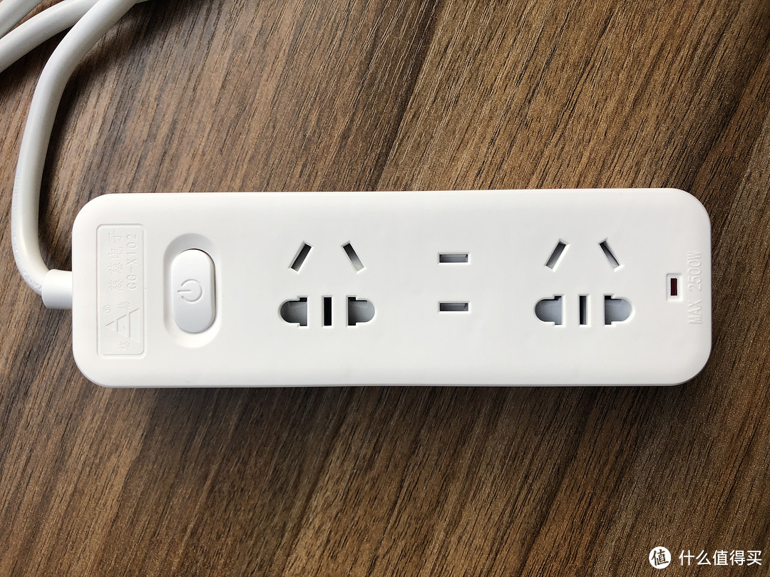 5块多的插线板怎么样?拆开看看就知道啦