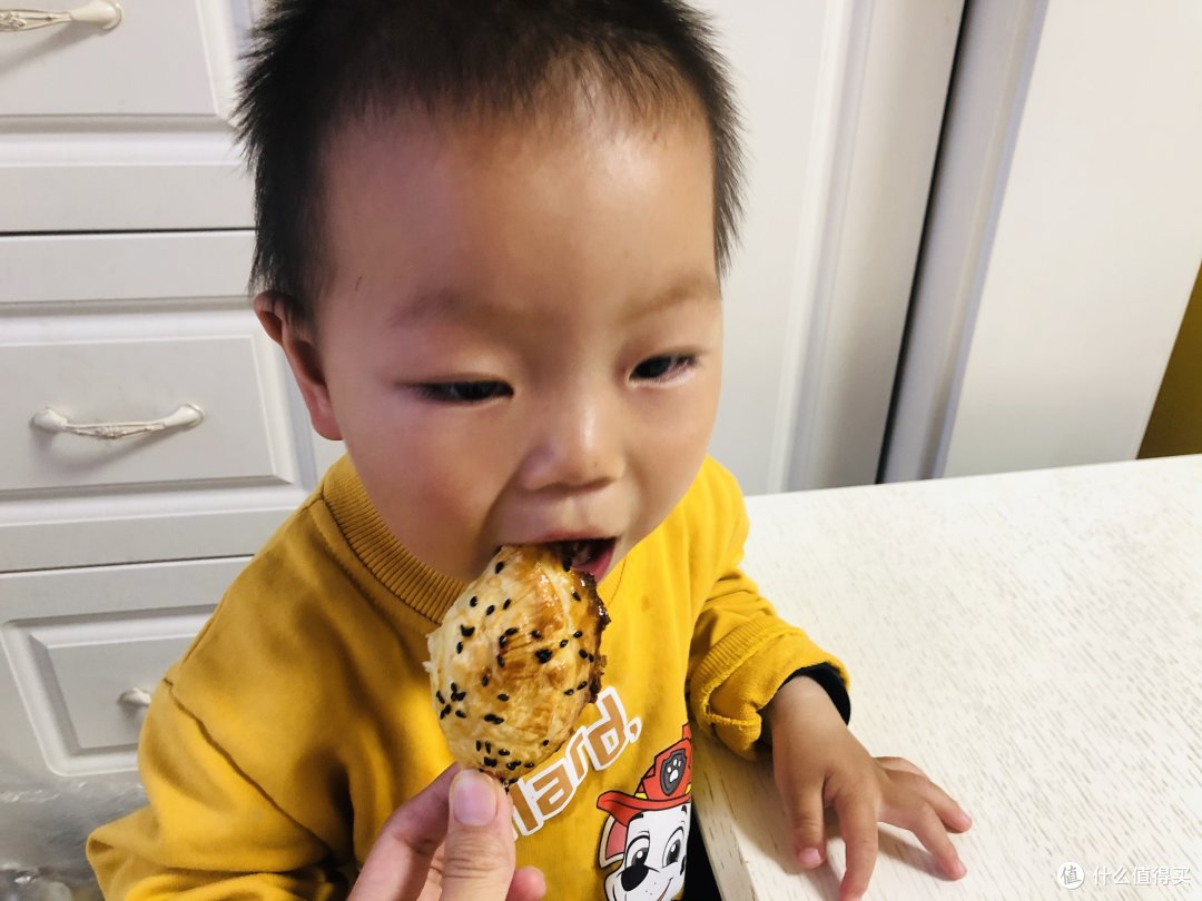 笨手妈妈做的简单美食,直接俘获两个小吃货