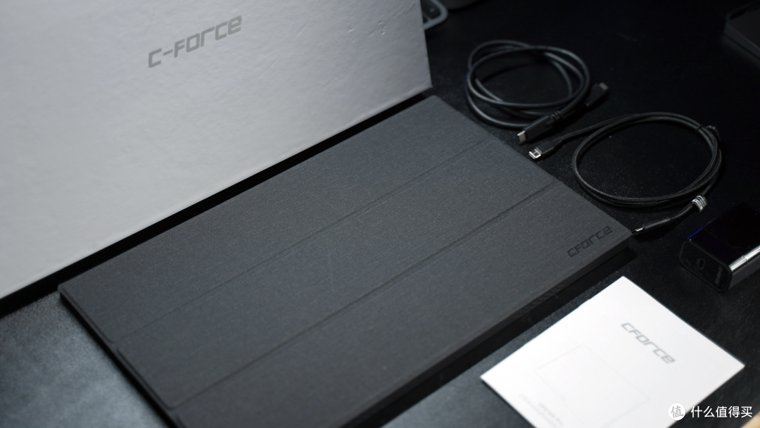 工作、娱乐好搭档——CFORCE 便携显示器 CF016X Pro体验测评