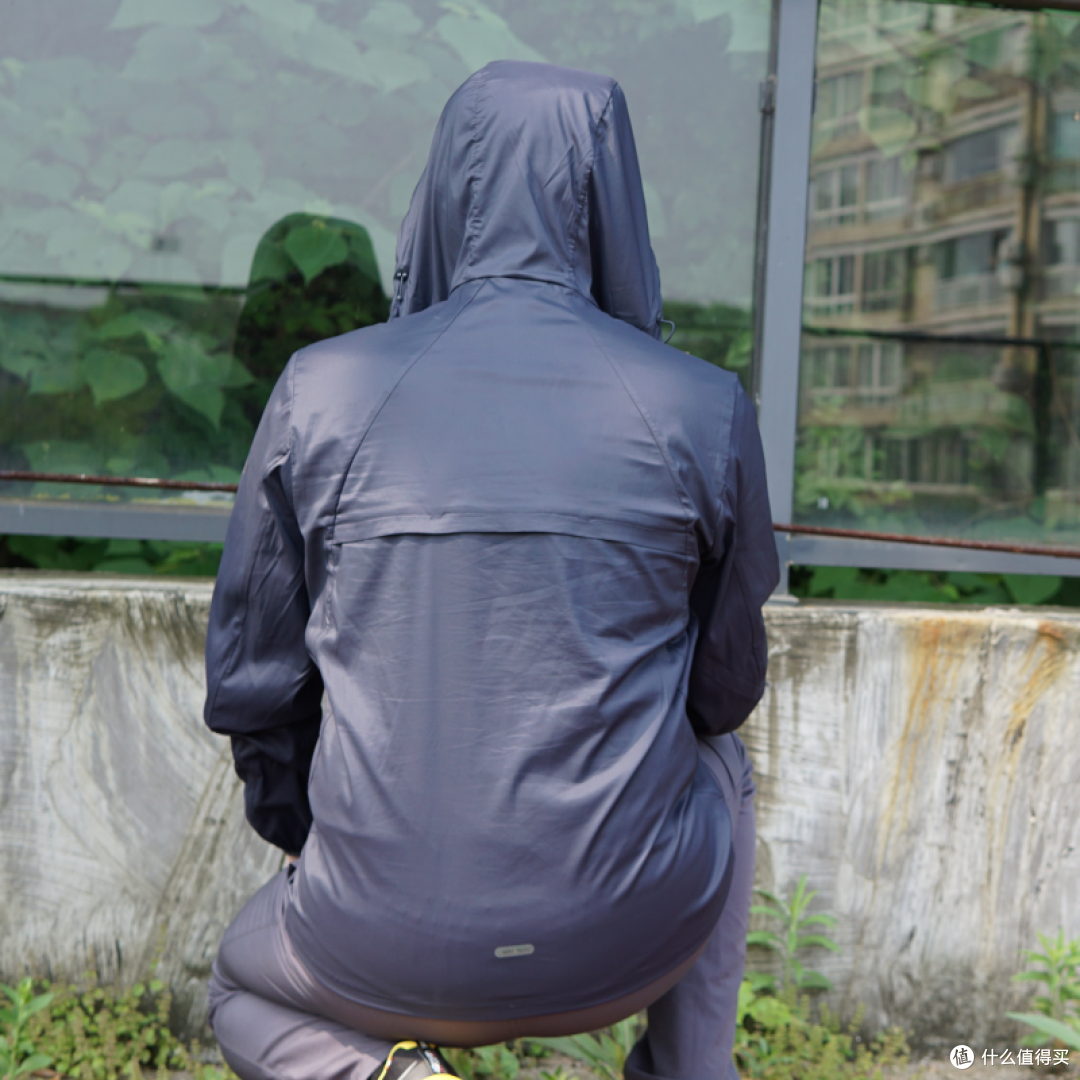 通风透气,轻松出行——诺诗兰科希丘防晒皮肤衣