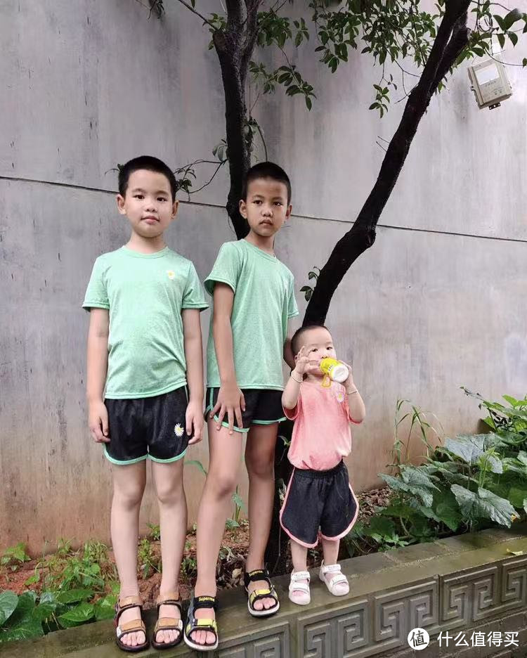 2021儿童套装男童运动速干衣女童夏季新款时尚小雏菊短袖两件套