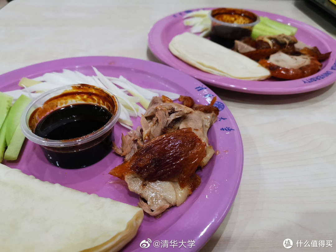 人均15元的自助餐清华大学还专门开设了"全能食堂",也就是我们常说的