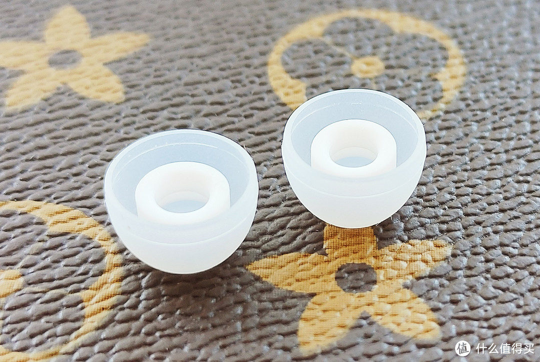 有颜值,有内涵的轻奢品牌,一千多元价值究竟买不买?KEF真无线蓝牙ANC耳机深入使用体验评测