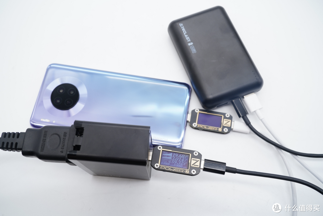 可以满足笔记本电脑的功率需求,TECLAST 60W 双向快充充电宝上手评测