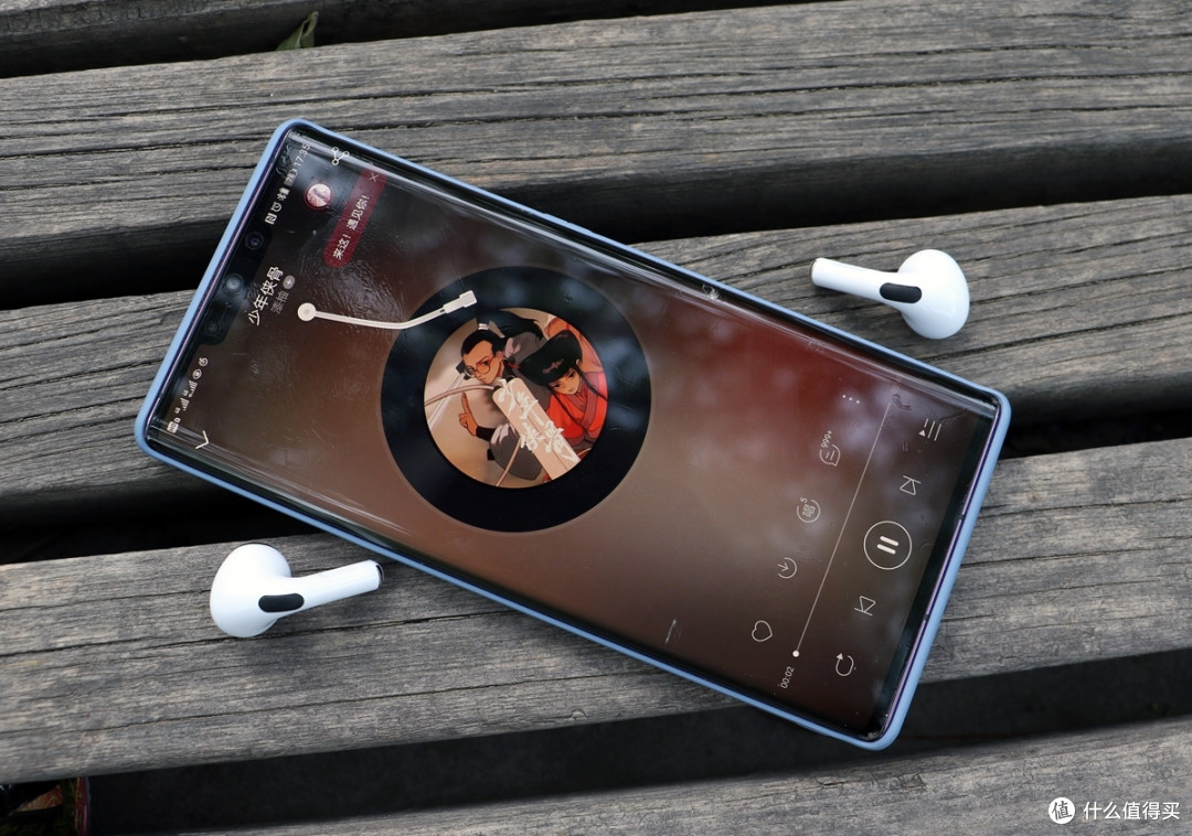 西圣AVA蓝牙耳机真漂亮：小巧轻便性价比高，长相酷似AirPods Pro