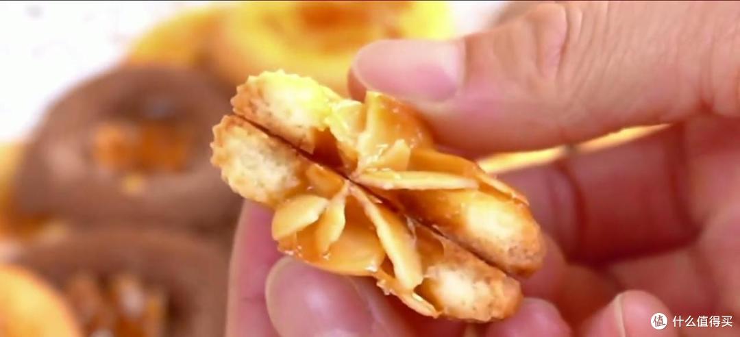 罗马盾牌饼干,有着曲奇和杏仁瓦片酥的双重口感