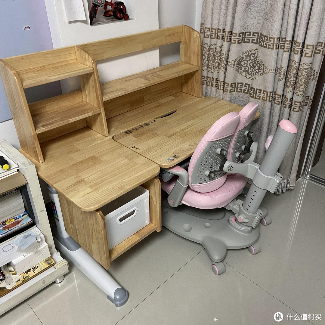 从3岁用到18岁,大宝用完二宝用,斯芬达实木学习桌安装使用分享