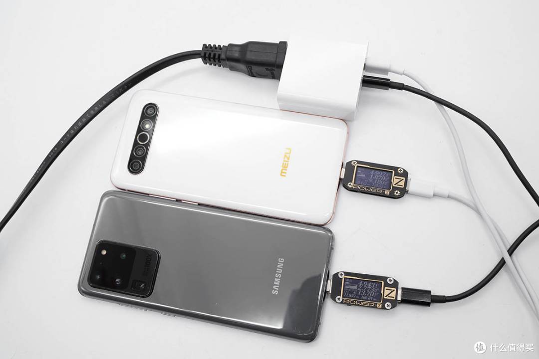 小巧迷你，贴心细节的华科生 65W 充电器评测