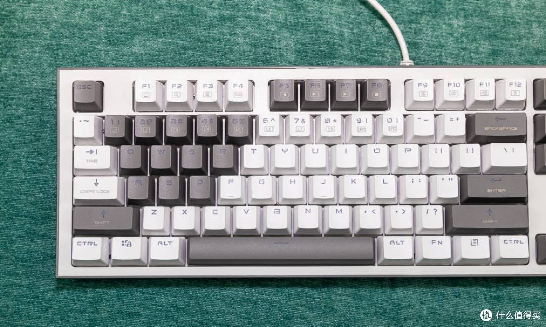 低调的高颜值机械键盘MSI VIGOR GK50Z PIXEL40度灰 轻体验