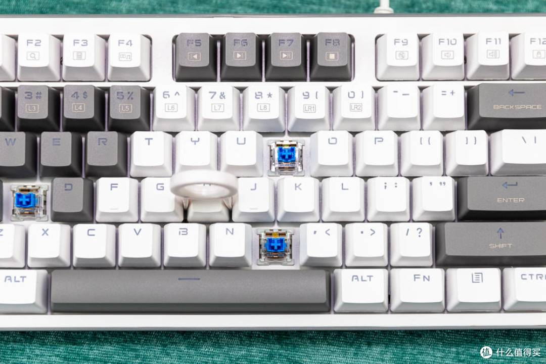 低调的高颜值机械键盘MSI VIGOR GK50Z PIXEL40度灰 轻体验