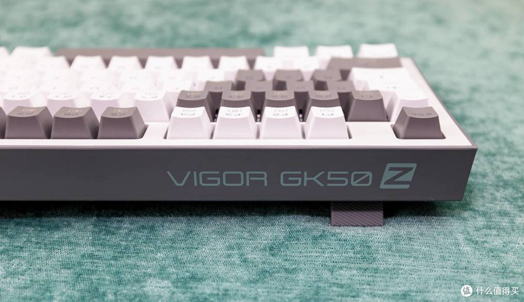 低调的高颜值机械键盘MSI VIGOR GK50Z PIXEL40度灰 轻体验