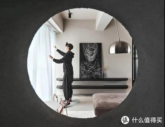 台湾夫妻家中的精致场面，坚持不铺地板不铺砖，效果反而更高级