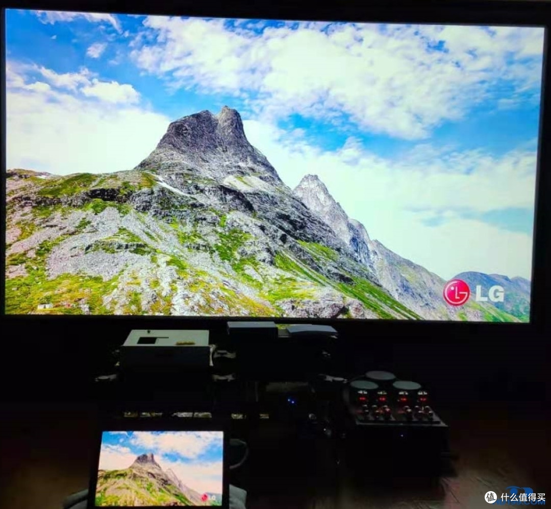 焦点晶钻3.0高增益幕布评测