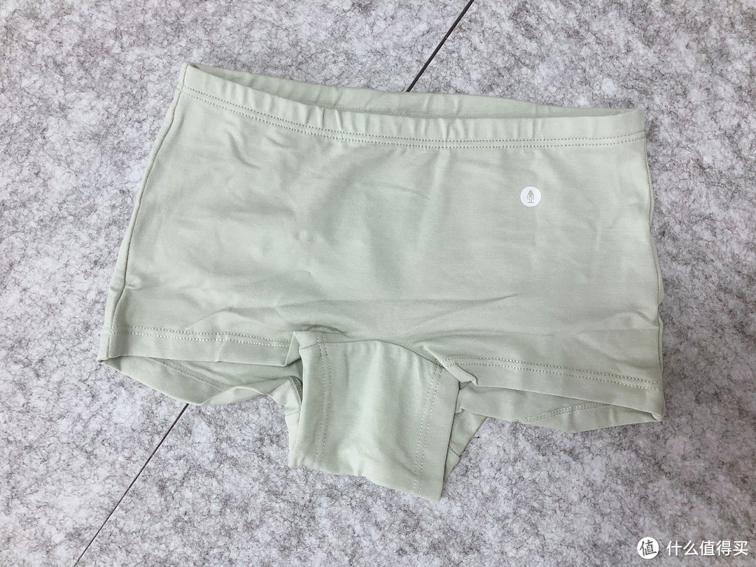 穿出干爽,蕉内“不粘人”家居服+儿童内裤+儿童船袜