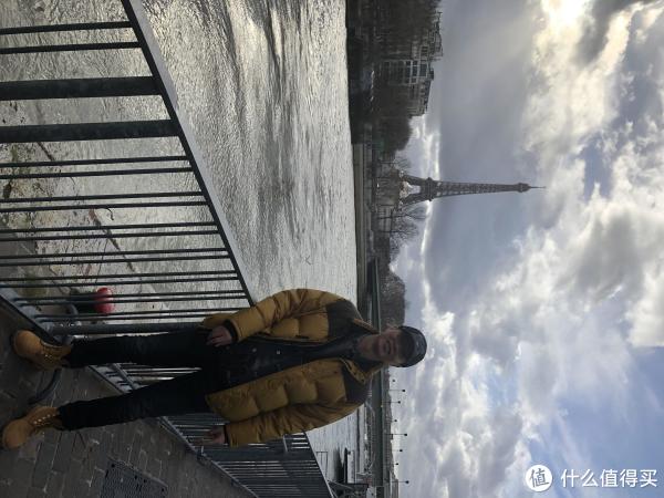 巴黎塞纳河畔