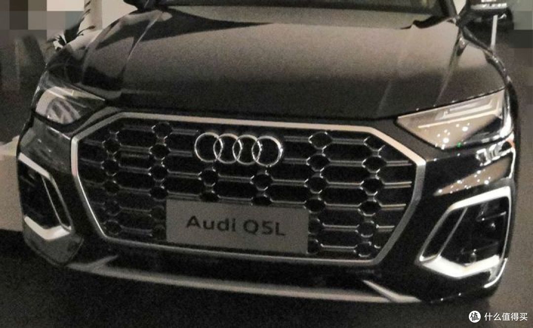 奥迪Q5L:改款后最低配贵3万,取消备胎换成补胎液