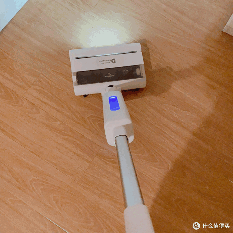 洗地机真的就很好用吗?打扫三层房间不同材质地面,亲身体验告诉你答案!