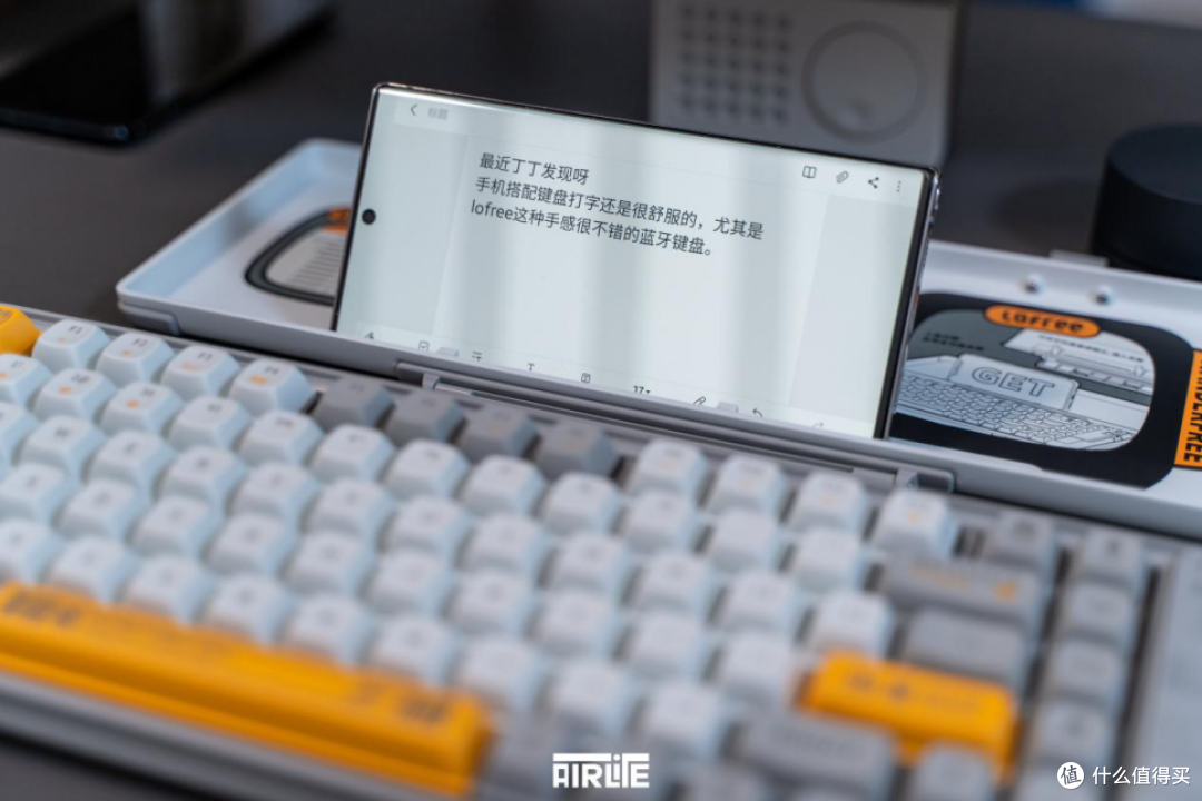 颜值爆棚,性能优异,浪气十足!键盘届的小白龙洛斐小浪机械键盘