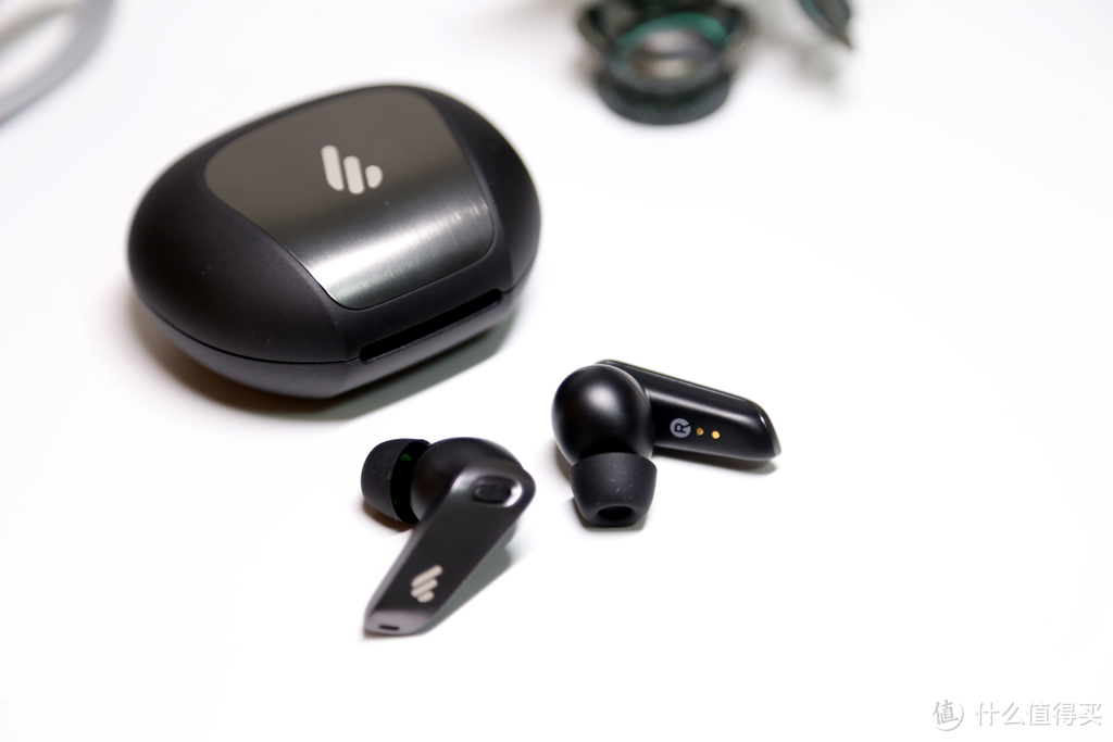 NeoBuds Pro真无线圈铁降噪耳机上手体验：悦耳动听 青籁之音