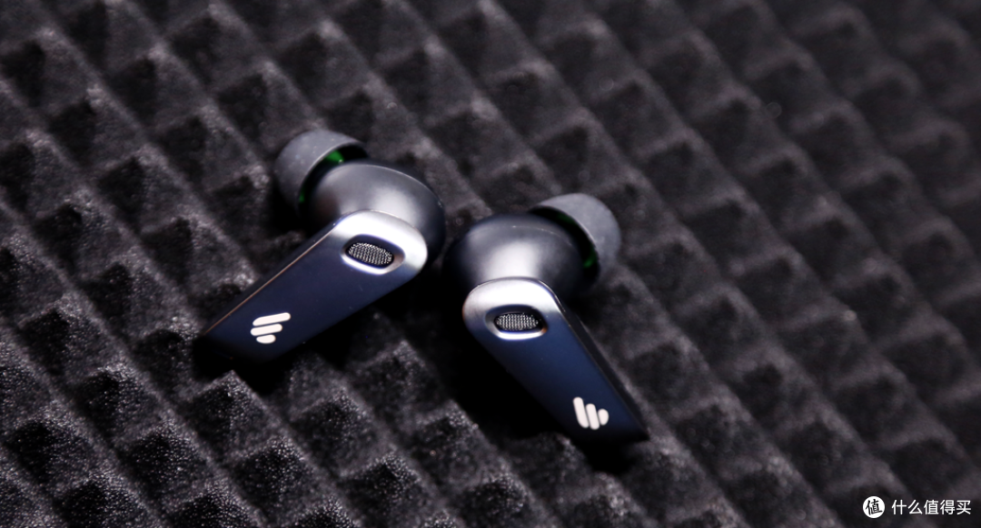 NeoBuds Pro真无线圈铁降噪耳机上手体验:悦耳动听 青籁之音