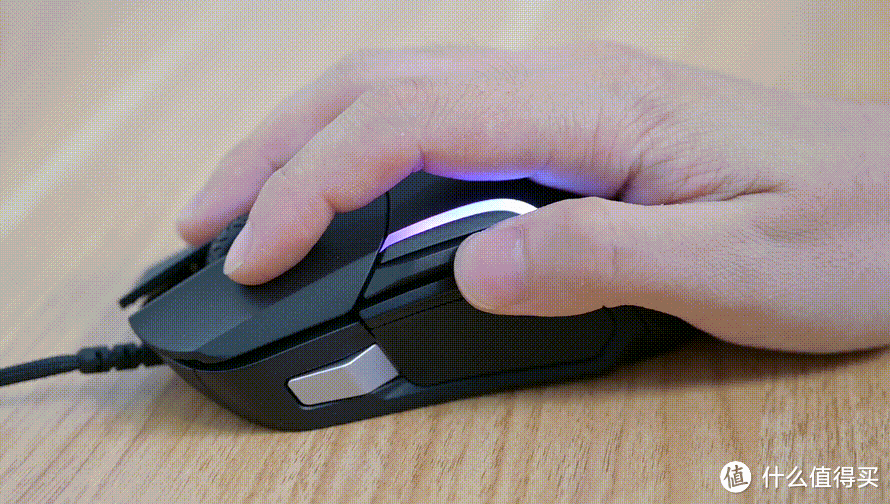 赛睿Rival5首发评测，85g超轻握持手感，全能型游戏鼠标？
