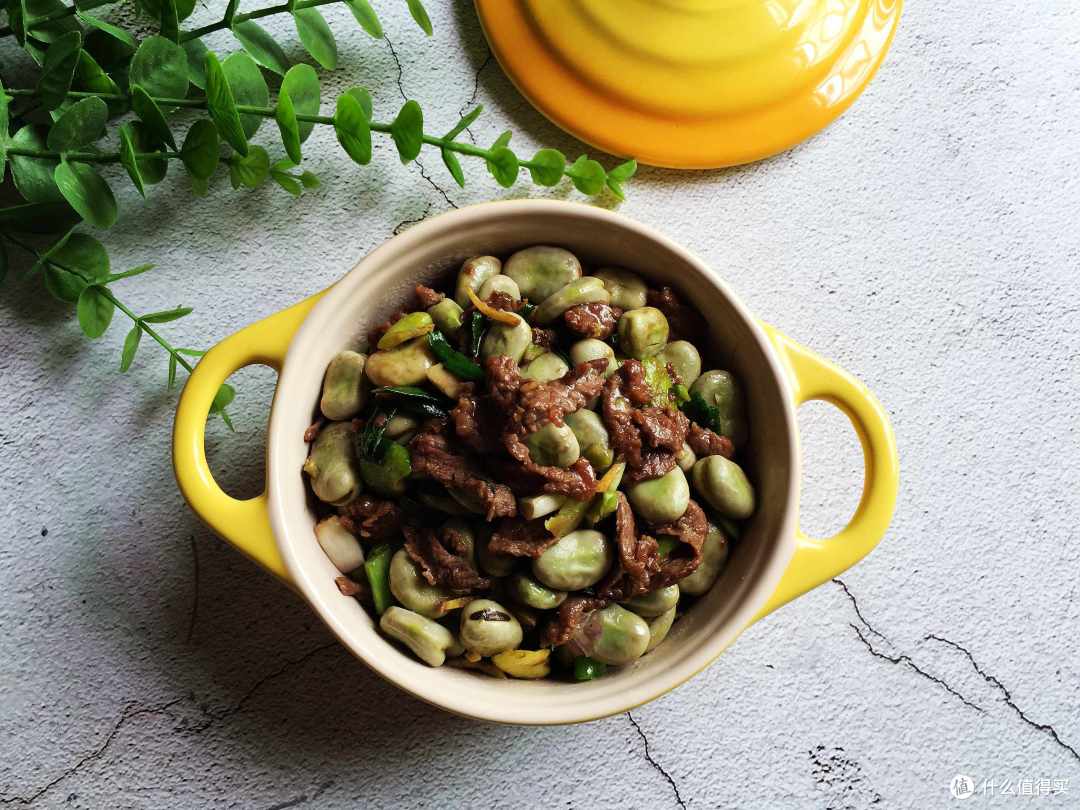 这肉,一斤60多元,搭配时令的“豆”一炒,营养美味,好吃到家了