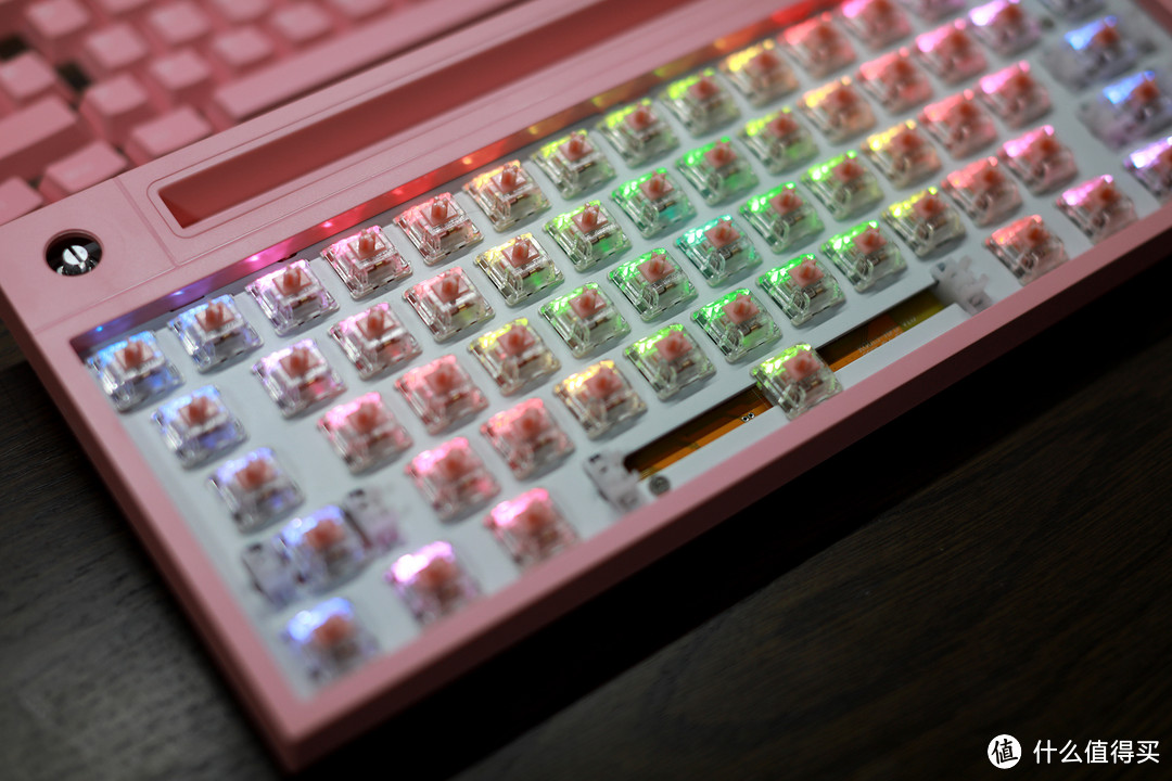 黑爵K620T热插拔版——429元的蓝牙双模RGB机械键盘