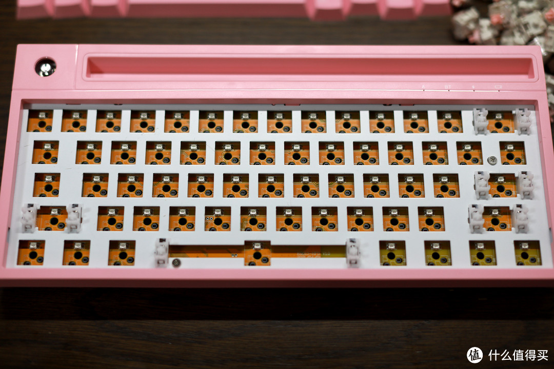 黑爵K620T热插拔版——429元的蓝牙双模RGB机械键盘