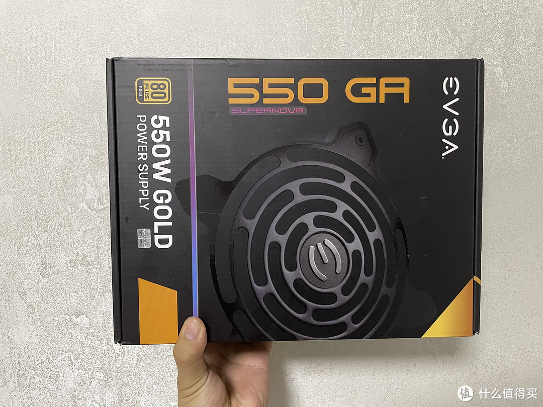 首发评测！战振华海韵！离大谱的EVGA 550GA！