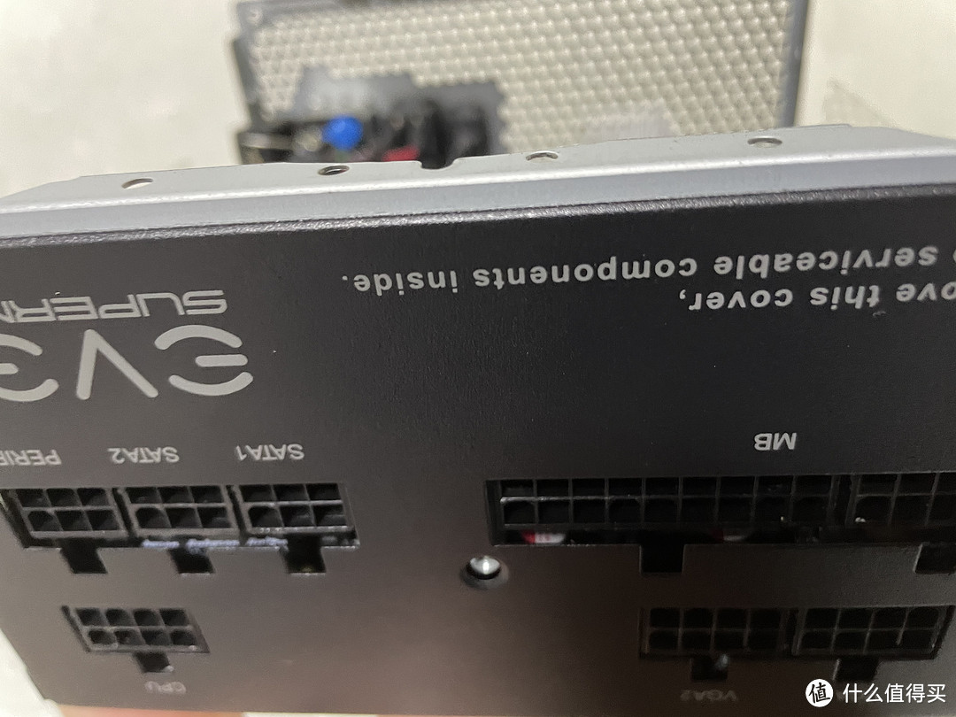首发评测!战振华海韵!离大谱的EVGA 550GA!