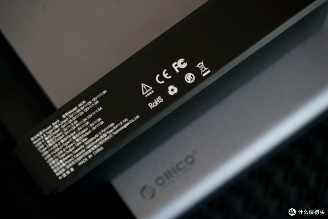 百元价位却有30000mAh,ORICO移动电源到底能不能打?