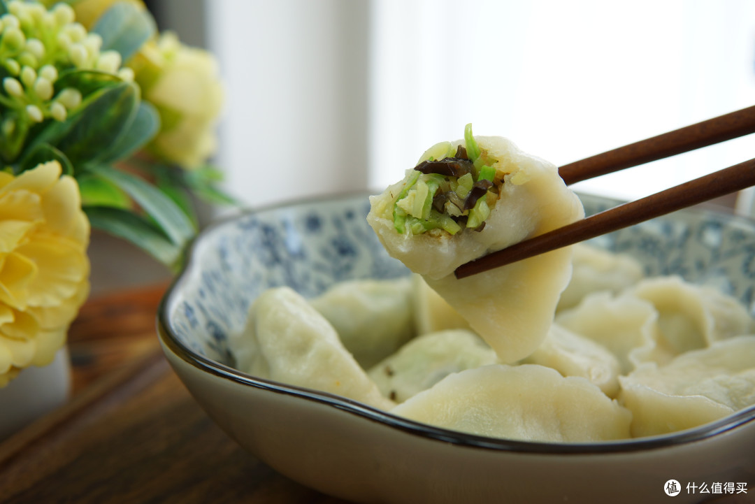 大热天,这3种蔬菜包饺子贼香,一周3次吃不烦,鲜香爽口适合夏天