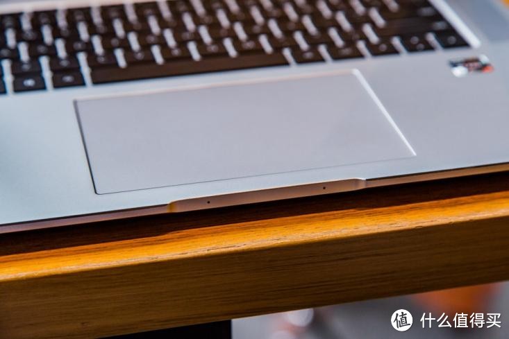 这一面屏幕有多大的本领?华为MateBook16图赏