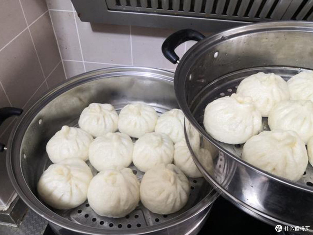 晒晒我家这桌早餐,包子被点赞,这馅没吃过,网友:明天我也做