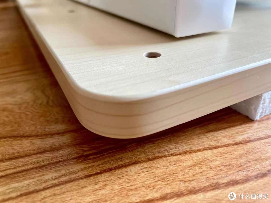 养成良好坐姿从儿童学习桌椅开始!乐歌电动升降学习桌使用测评