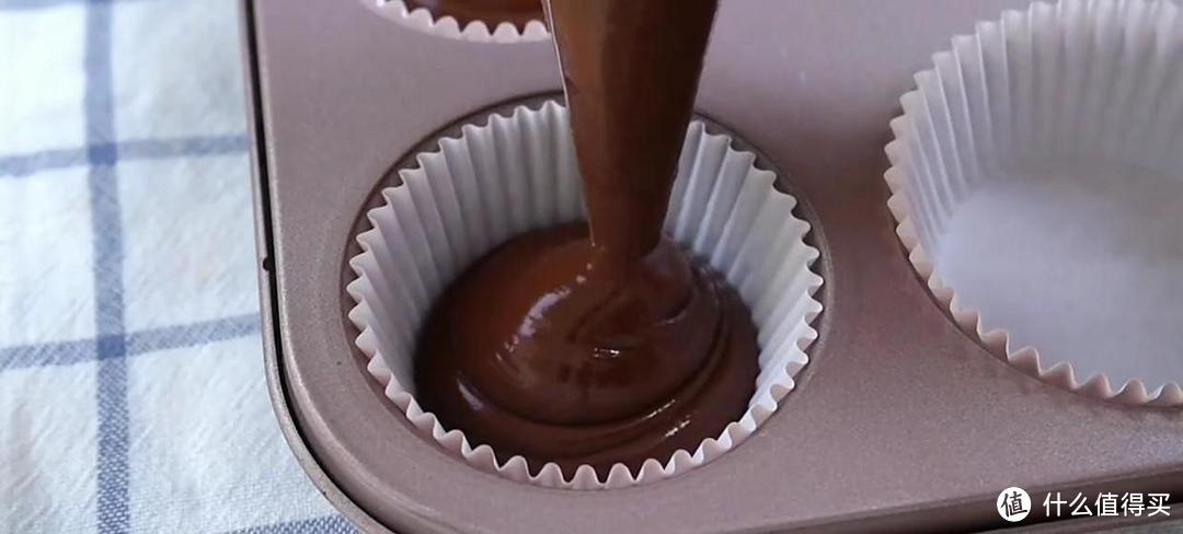 巧克力麦芬，喜欢巧克力的一定要试试，超简单