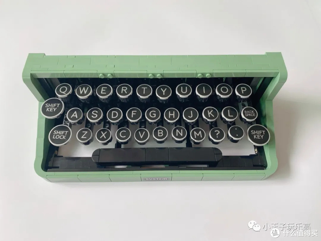 乐高21327 打字机首发开箱评测体验，到底值不值得入手？