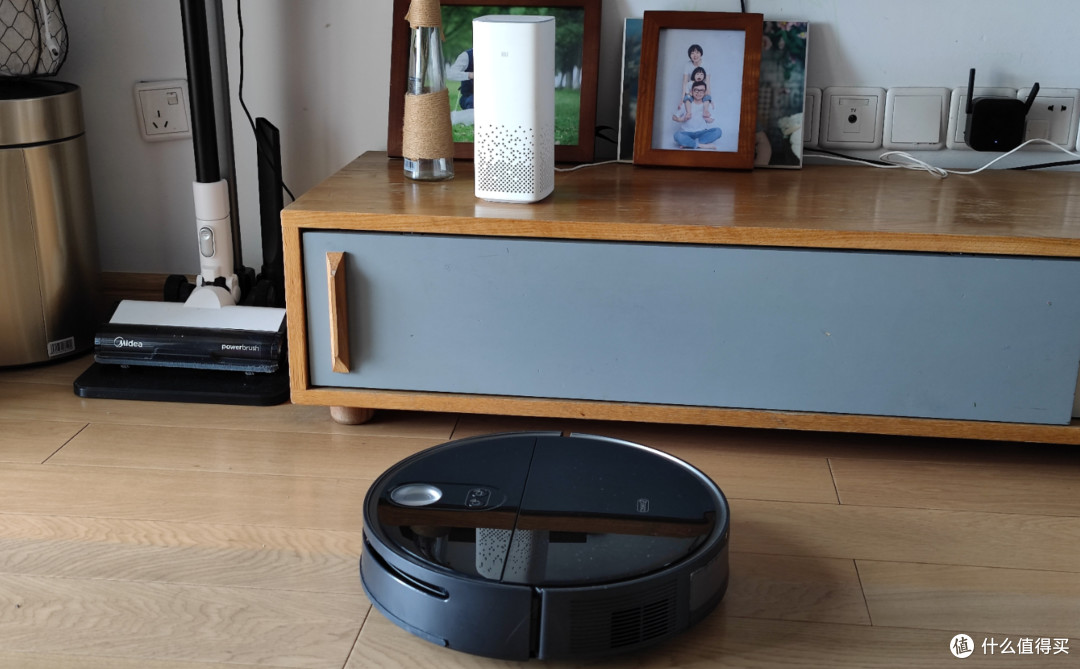 又智能又有趣的360X100扫地机器人,推荐买给家里老人用!