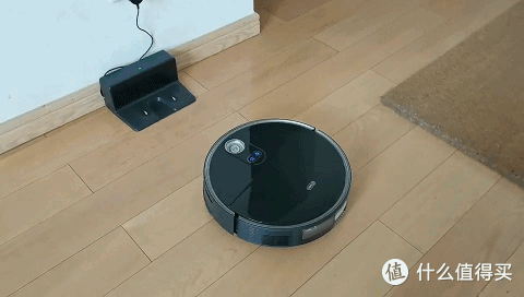 又智能又有趣的360X100扫地机器人,推荐买给家里老人用!